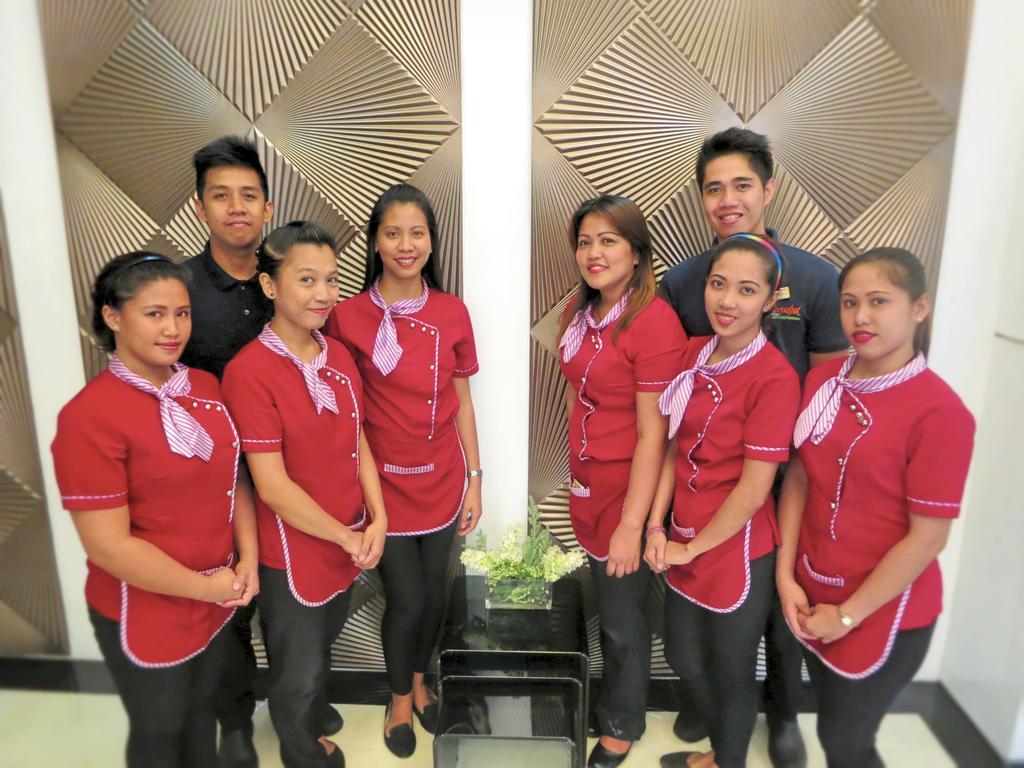 Sun Plaza Subic Hotel Olongapo Esterno foto