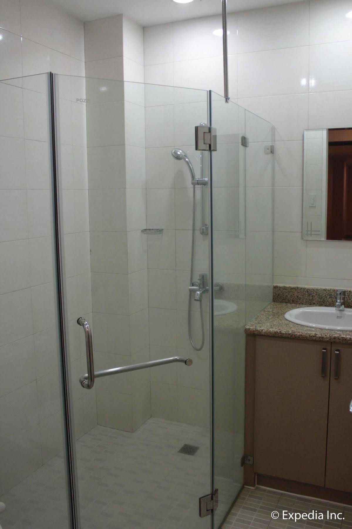 Sun Plaza Subic Hotel Olongapo Esterno foto